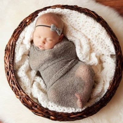 Newborn baby, mother just left her and neglected her. Gender: Female (Multi RP)RP1 mom: @KaraTheWolf1