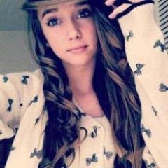 SιηgƖє|ƁιѕєxυαƖ. Ｔｈａｔ ｏｎｅ ｇｉｒｌ ｏｎ ｔｈｅ ｓｔｒｅｅｔ．