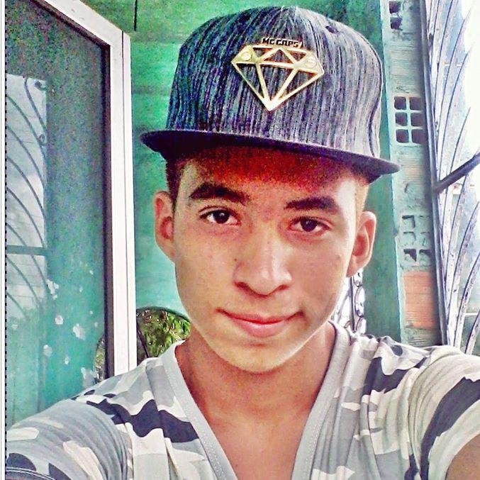 Ouuláa.. Praazer.. siga pra conhecer ! rs-  ;)
#Facebook:Gilvanderson Cruz