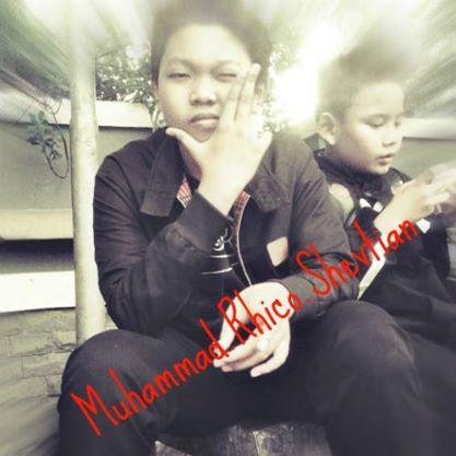 RhicoShevtian's profile picture. Always FOSITIF :))