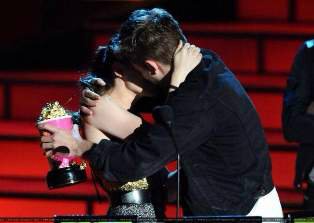 Justin Bieber. Miley Cyrus. Madison Beer. 1D. Kristen Stewart. Paramore. Robert Pattinson. Beyoncé. Kat Von D. James Rodriguez. My Life♥.♥RM♥Selección Colombia♥