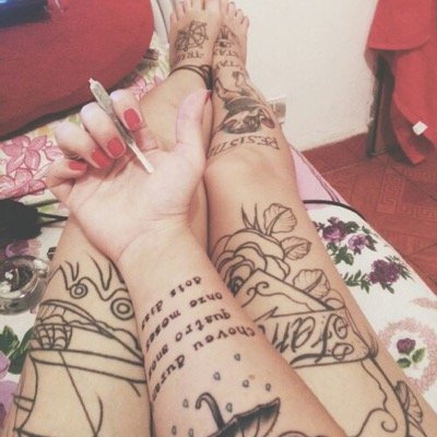 hippidays's profile picture. be chill, have love.