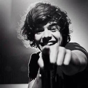 hi! @fckdstyIes gave you a free follow so please follow her back! thanks and ily