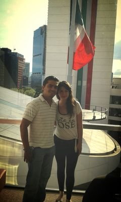 abogado, católico, panista de corazón y luchando por construir un Mexico mejor para nuestros hijos....