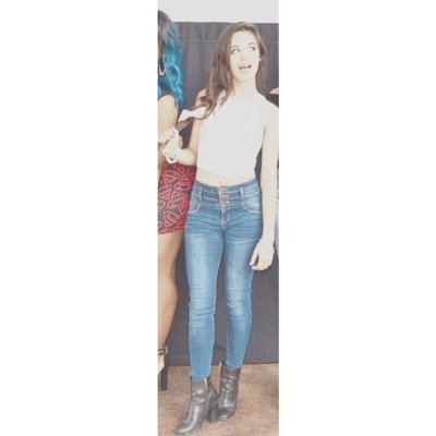 hey! you just got a free follow from @halcyonjauregui - follow her back for another (( only if u ask ☻ )) ily