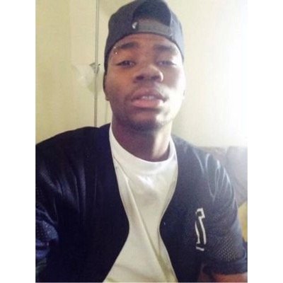 taylxor_'s profile picture. new twitter ✌ god  family &  $$$ is all a nigga need + basketball️