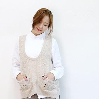 AmiHirata's profile picture. “If you stick to something doggedly, you are off to a bad start.”
― Karl Lagerfeld