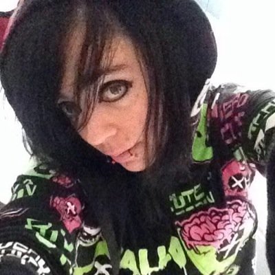 Ilove bvb i like bvb xand love emo boy i am an emo been emo for agesxxxxxxxx♥ BLACK VEIL BRIDES ♥ice leiber dish ♥♥i love emo boys