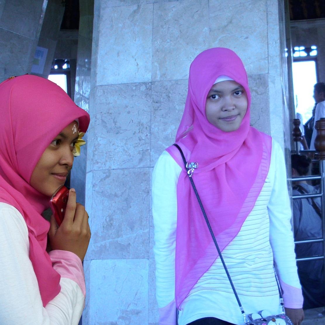 csurrya's profile picture. spirit......trying.....praying