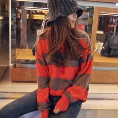 Miu_Fukuda's profile picture. “I don’t dress like I have any money. And I don’t have any money, which helps enable me to dress like that.”
― Jarod Kintz