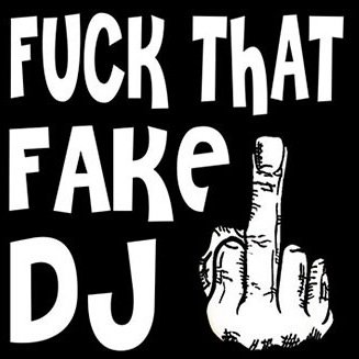 2 amantes del destape.
Fake djs se acabo el silencio