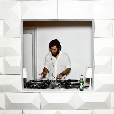 Fianconista's profile picture. Creative Director and Founder of &Ugo