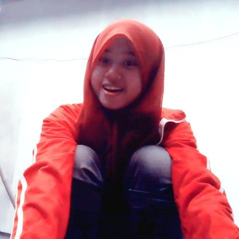 intan_tri9's profile picture. 