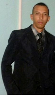 Analista de Vendas. Noivo de Ranyelle Anthonie. Líder da Segunda geraçao do Ap. João e Ap. Raquel.
