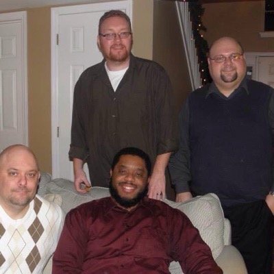 kentuckiblog's profile picture. Just a bunch of old guys trying not to gently into that good night....