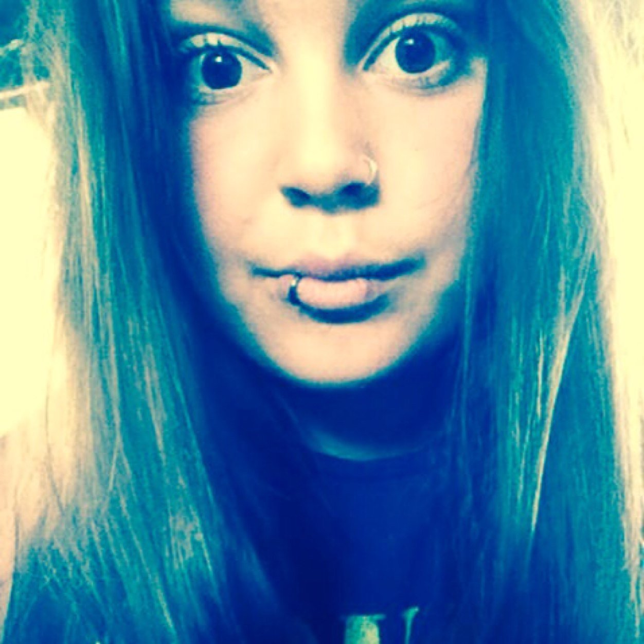 Perth ! 5SOS number 1 fan! oh and i follow back :*