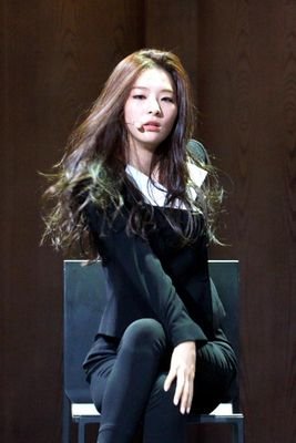 1994/02/10. Red Velvet's 강슬기 패러디. A girl with orange flavor. (SI; rvunity; rvlt)
