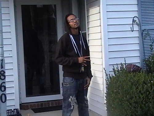 get at me its D breezy