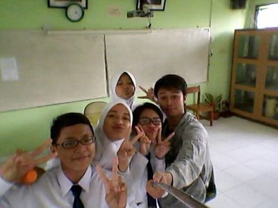 farrasih's profile picture. 