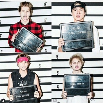 i do what i want; im punk rock ♡ 0/4 
owned by ❁L & J❁