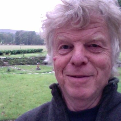 KenBeagley's profile picture. Puppeteer, MazeMaker, Willow Sculptor, Printmaker, Art Arena games, Beekeeper