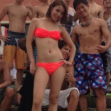 HMUTB01's profile picture. Youtubeで稼げる事を知らない人が多すぎる。今の月収にプラス20万とか中学生でも２週間で出来るのに。。。