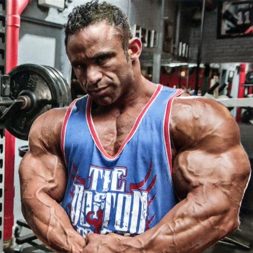 IFBB Pro Bodybuilder and iForce Nutrition & Cardillo Weight Belts Sponsored Athlete.