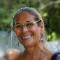 NolaHowes's profile picture.