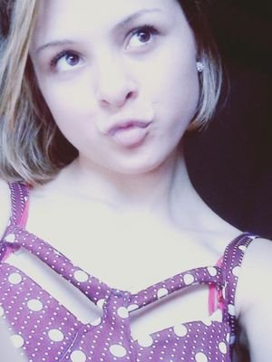 Annnis017's profile picture. El silencio otorga, la sonrisa confirma y la mirada habla. ☺