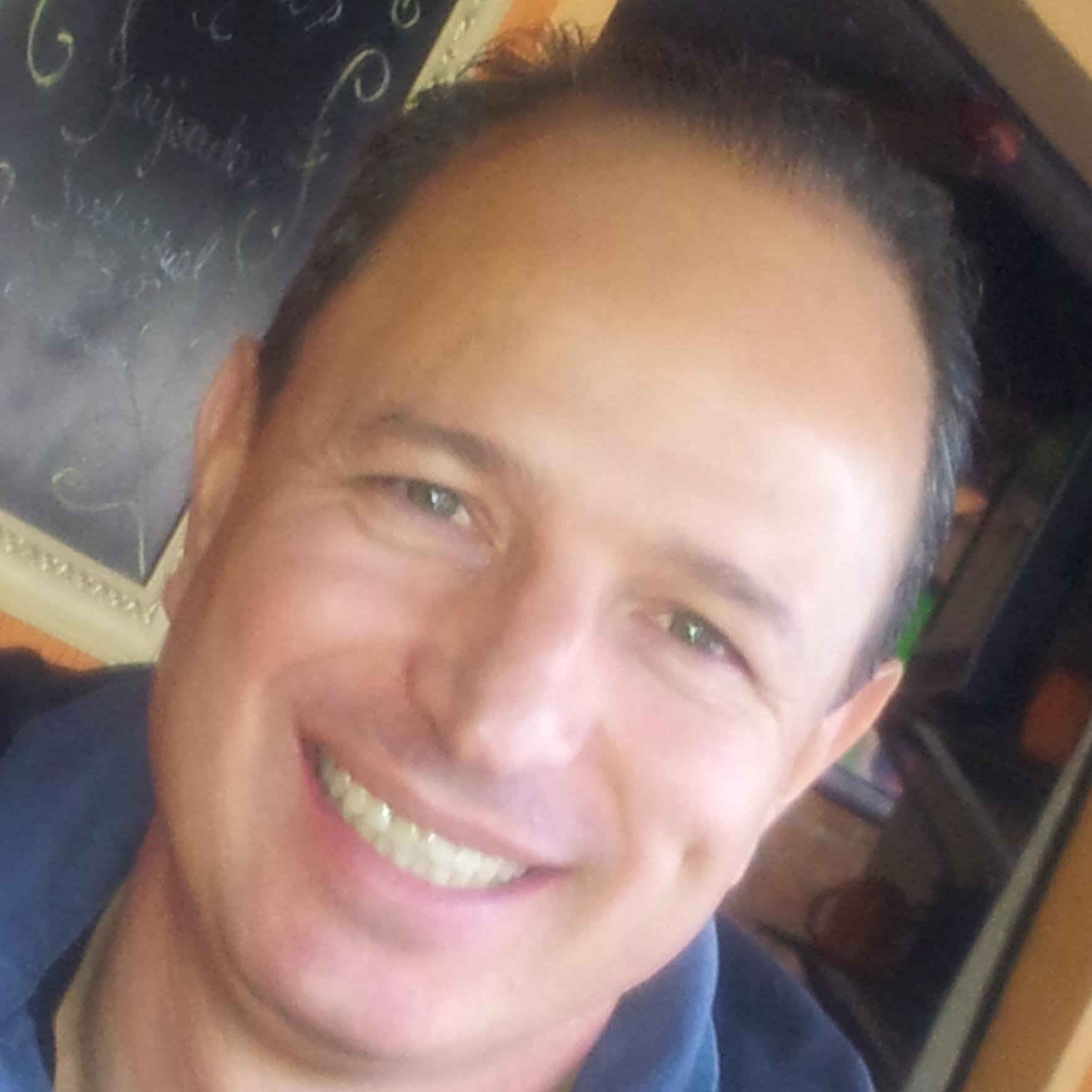 Eng. Mecânico, brasileiro, nacionalista