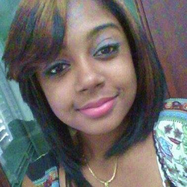 CandyDenice's profile picture. Chica Agradable, Trabajadora, leal, hago lo que me gusta siempre... Full enamorada de mi novio.. Chistosa, regia.. Y na'' --- Dale.. Sigueme!! :p ;)