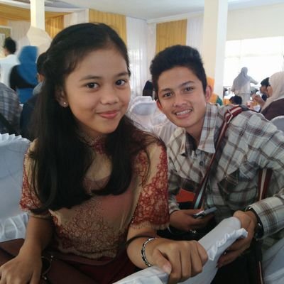 Indah sari oktaviani||askfm:indahoktavianisari