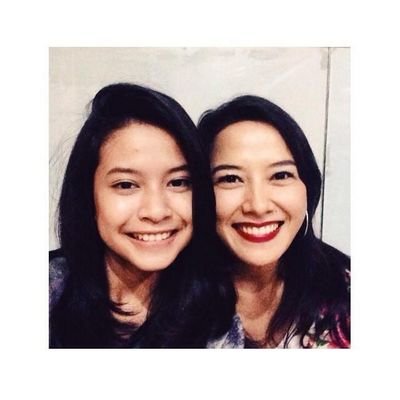 Uhm..Hi? We Are FAMbase insomNISA and JeHaku(σ′▽‵)′▽‵)σ❤ANISA RAHMA and HANGGINI P. RETTO(ヘ。ヘ) Enjoy with Us!