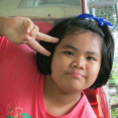 Name:Bantita Ha-wong
Nickname:Parn
school:Anubarnsurin school
I live in surin Thailand