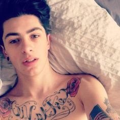 @sampepper fan account | I enjoy staring at sam peppers face       It's one of my many hobbies......