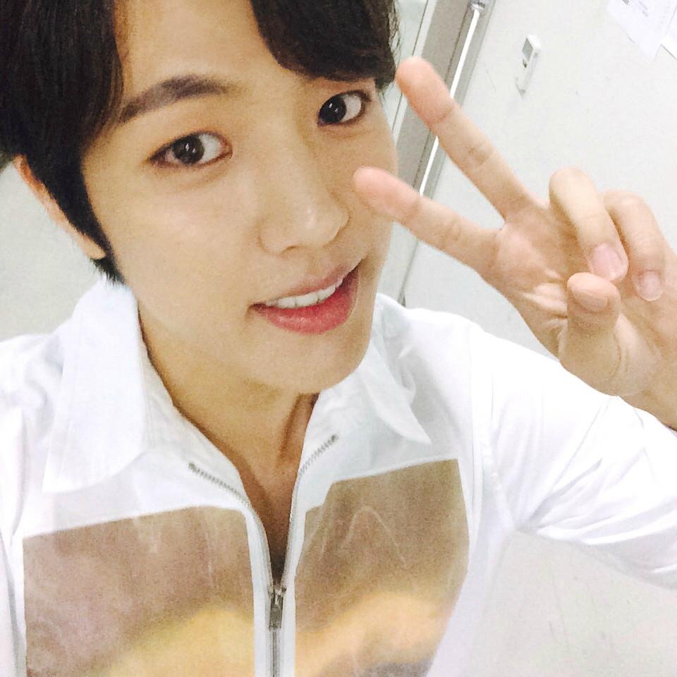 Amo el KPOP y Doramas, ELF y Henecia de corazon♥
