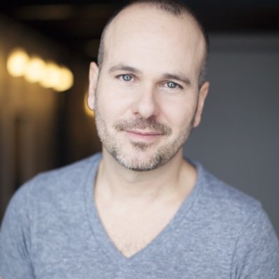 producteur, Producteur au contenu, producteur délégué, auteur, metteur en scène, coach d'acteur, papa!