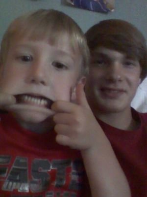 TristonPoe's profile picture. You gotta GLO one day