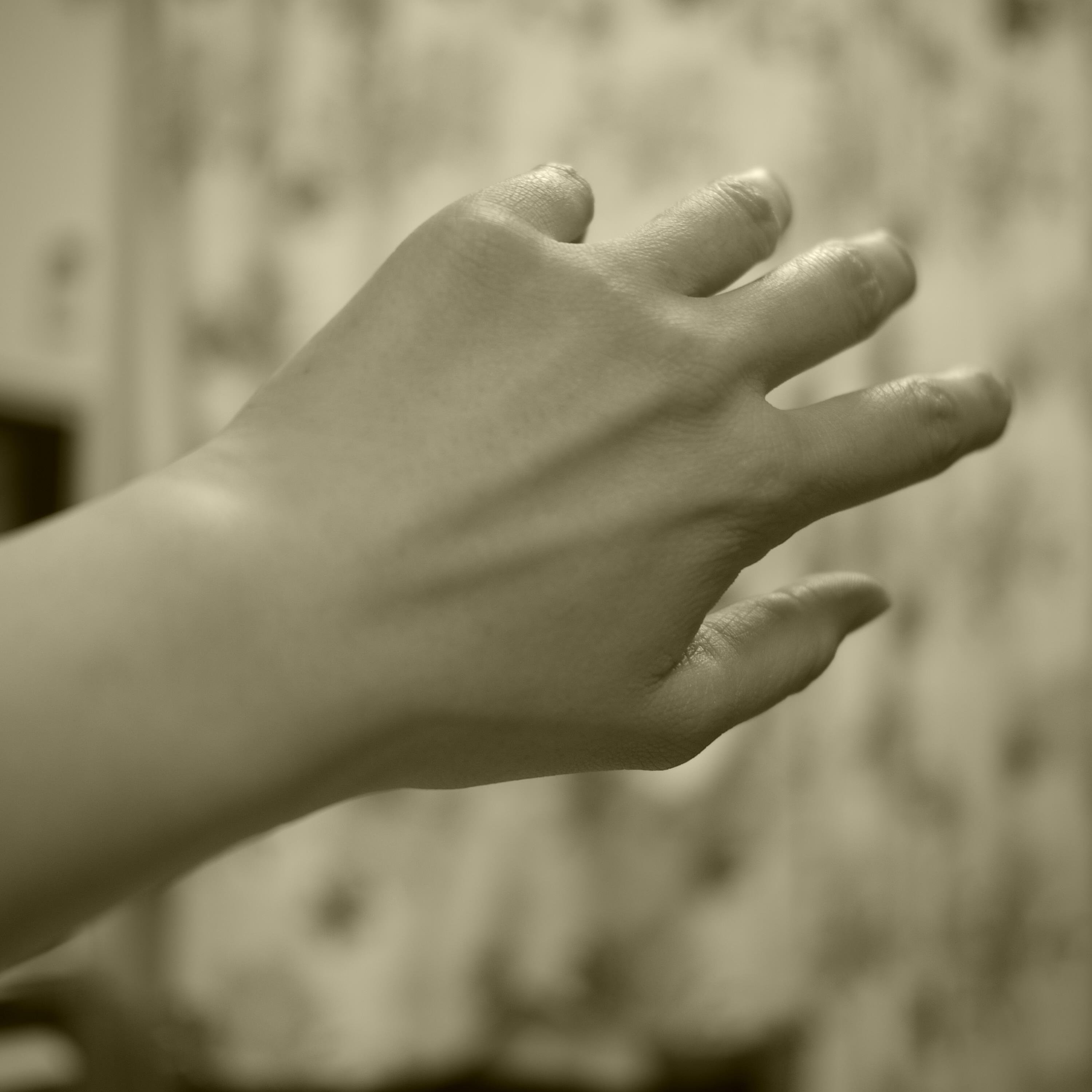 もし適応障害になったら？病院通いや薬漬けは嫌だ！薬のあらゆる代替方法や、実体験を紹介します