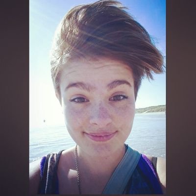 Funny, Weird, Crazy, Gamer4Life , Love drawing, Yoyo-girl and a Music Lover!* .. Study Hard To Play Hard!*