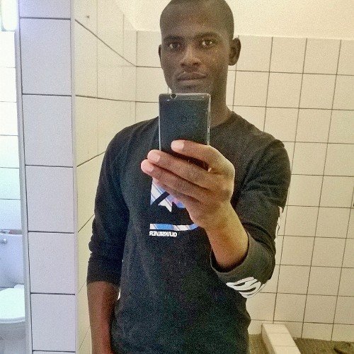 bhekindlovu61's profile picture. Life