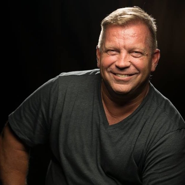 I am a Christ follower, pastor, creative, musician, church planter. I am passionate about my wife, four incredible kids, family, friends, music & golf.
