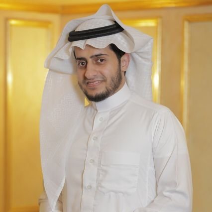 من منسوبي التعليم بمحافظة الطائف وتشرفت بالعمل في عدة قنوات فضائية