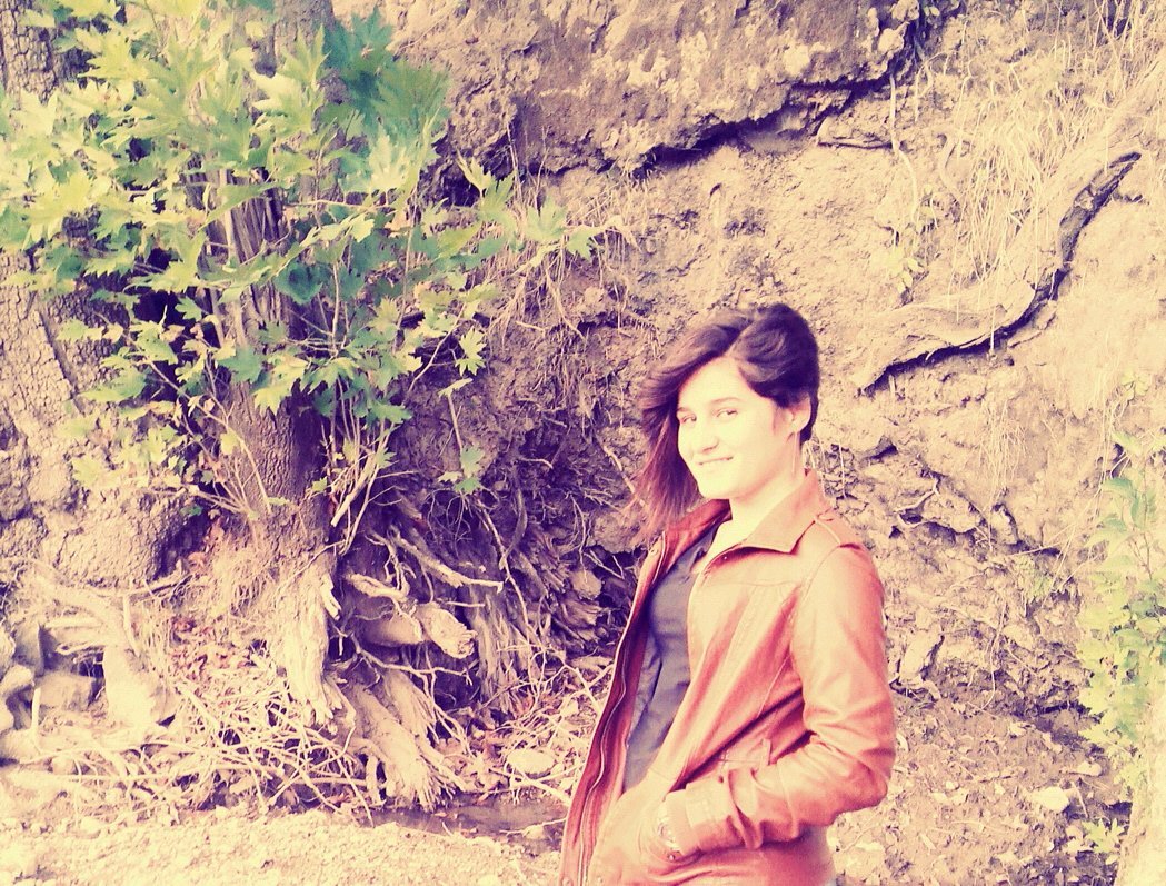 derya1199's profile picture. öğrenci,zeki,çevik,futbol fanatiği, MKÜ mağduru