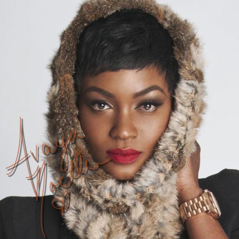 Avaya Noelle The Beauty Atelier provides Luxury Mobile Hair & Makeup services within the Greater Toronto Area