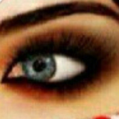 هُنالِك زَمَنٌ لَمْ يُخْلَقْ لِلْعِشْقِ .وعُشَّآقٍ لَمْ يُخْلَقُوا لِهَذا آلزّمَآنْ .