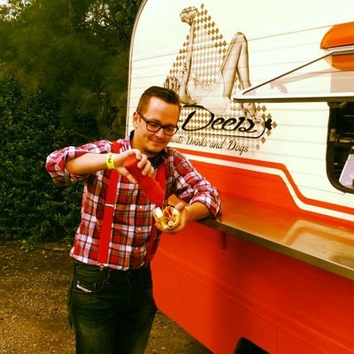 Exploring Social Media Marketing & Eventmanagement
Experience Music