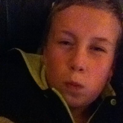 hej mitt namn är teo följ mig på instagram heter @teovmo