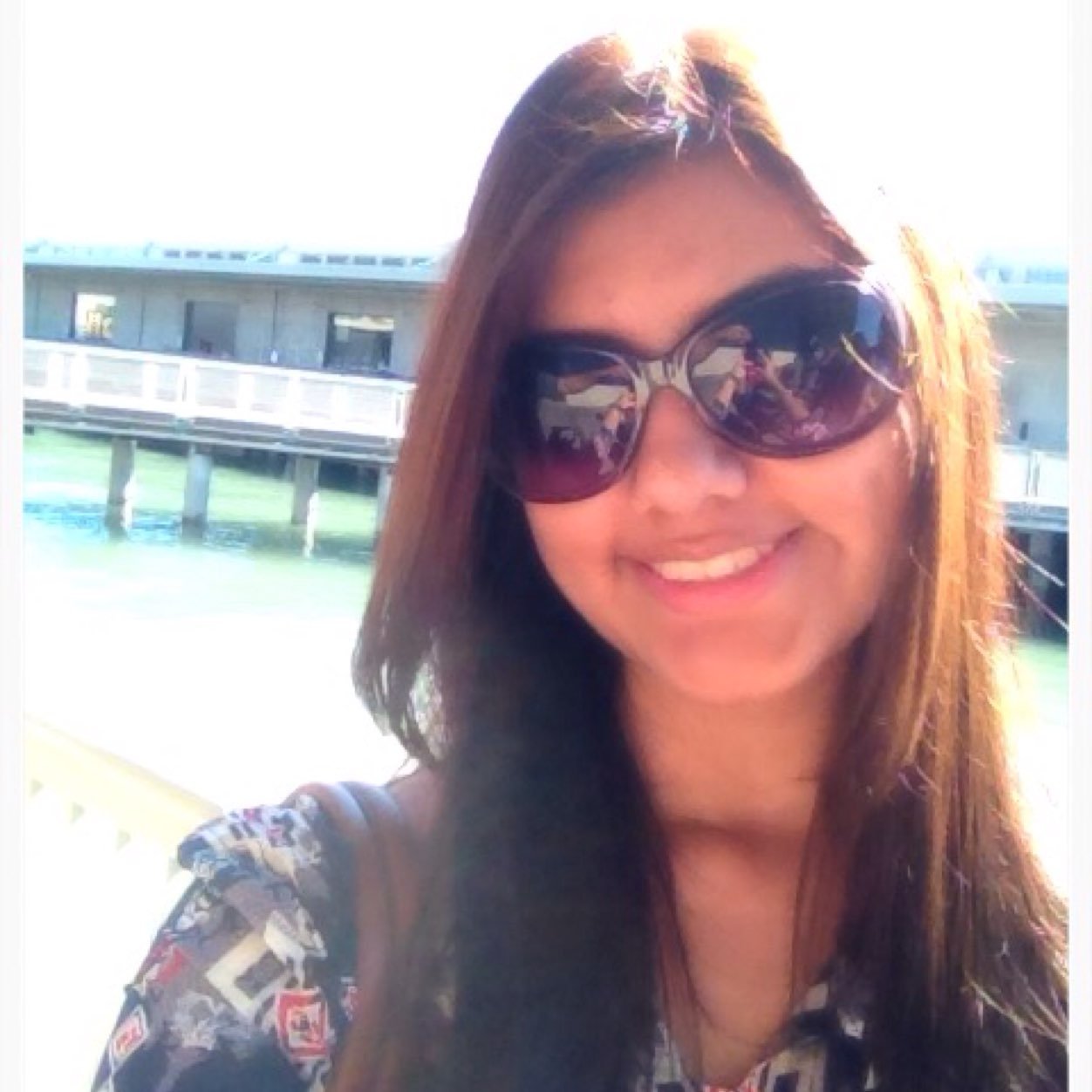 rubi_grande's profile picture. Don't loose hope. When the sun goes down, the stars come out..