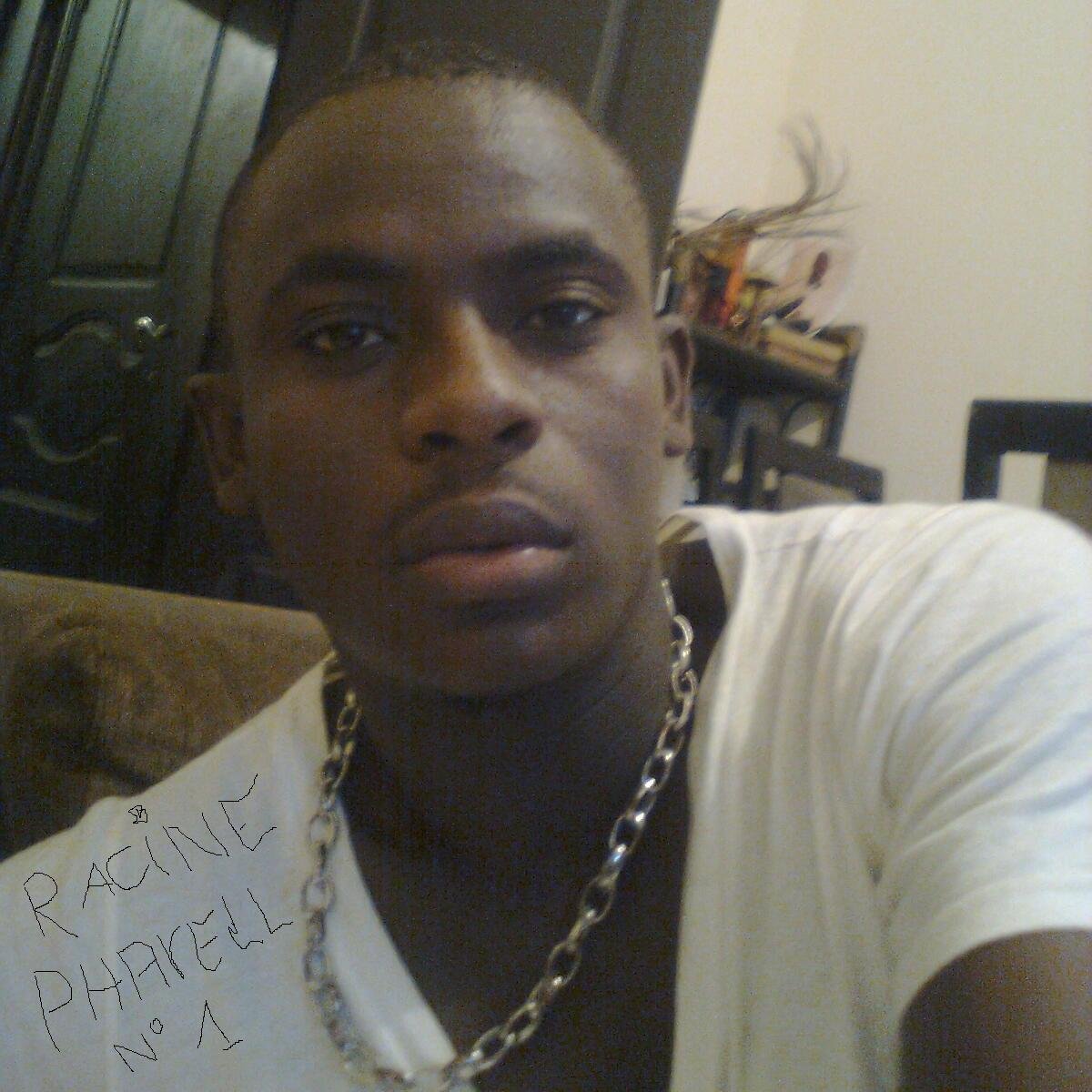 RacineIsmael's profile picture. 